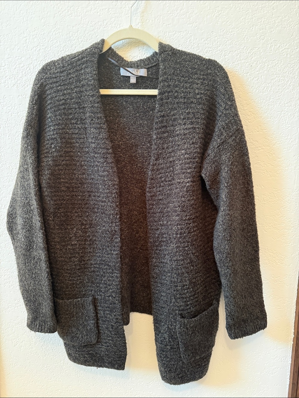 Open-Front Women's Knit Cardigan - Charcoal Gray